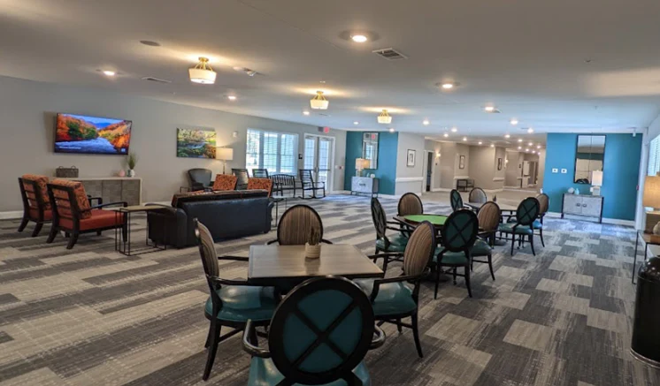 Image of Manor Lake Hamilton Mill (7)