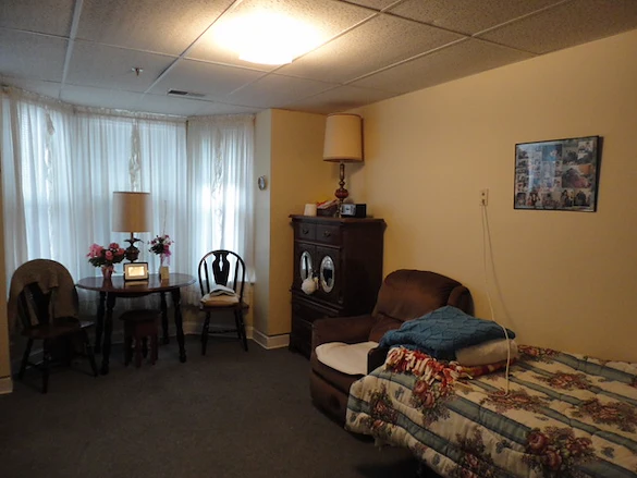 Image of Holly Place (2)