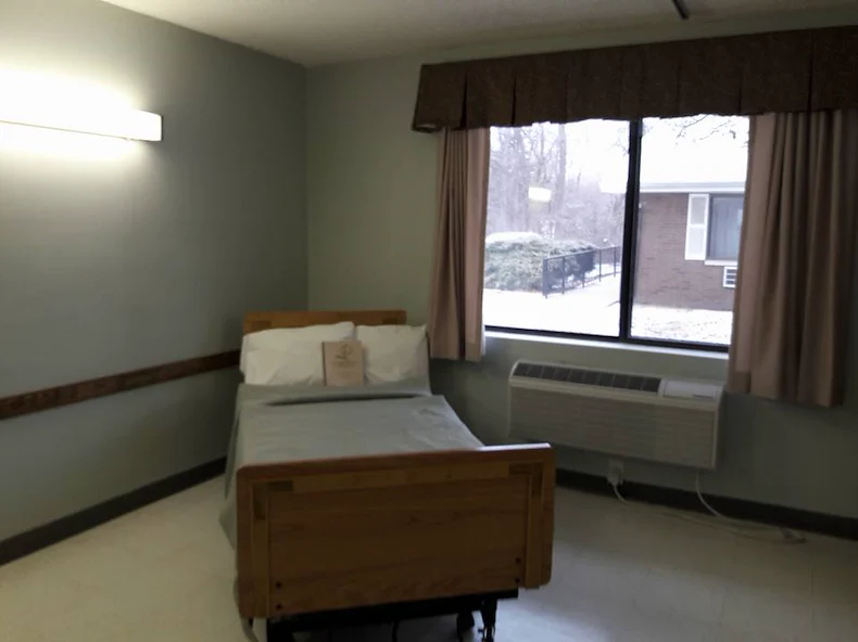 Image of Carriage Square Rehab And Healthcare Center (2)