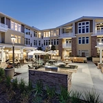 Image of Merrill Gardens at Huntington Beach (2)