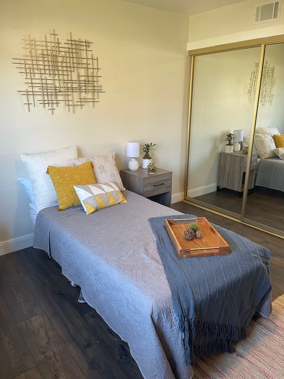 Image of Helping Hands - Dublin (5)