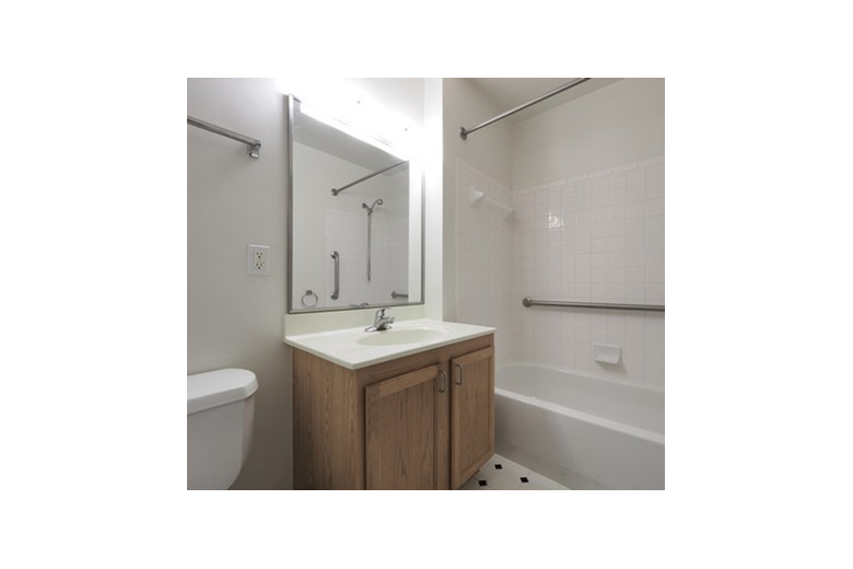 Image of BCI Fairgreen Apartments (10)