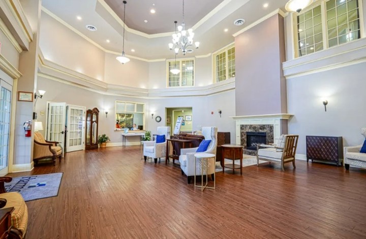 Fredericksburg senior living that is spacious and inviting.