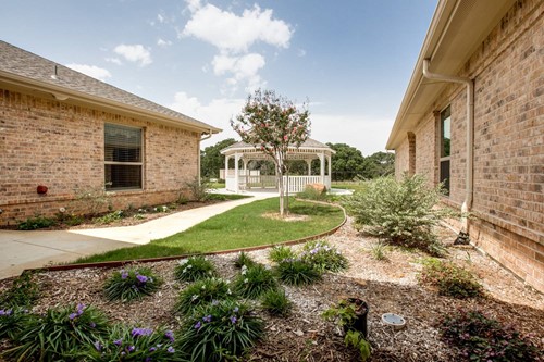 Image of Avalon Memory Care - Keller, TX (9)