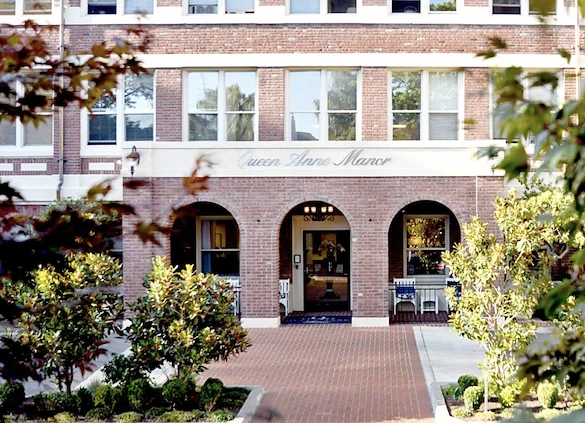 Image of Vineyard Park at Queen Anne Manor (1)