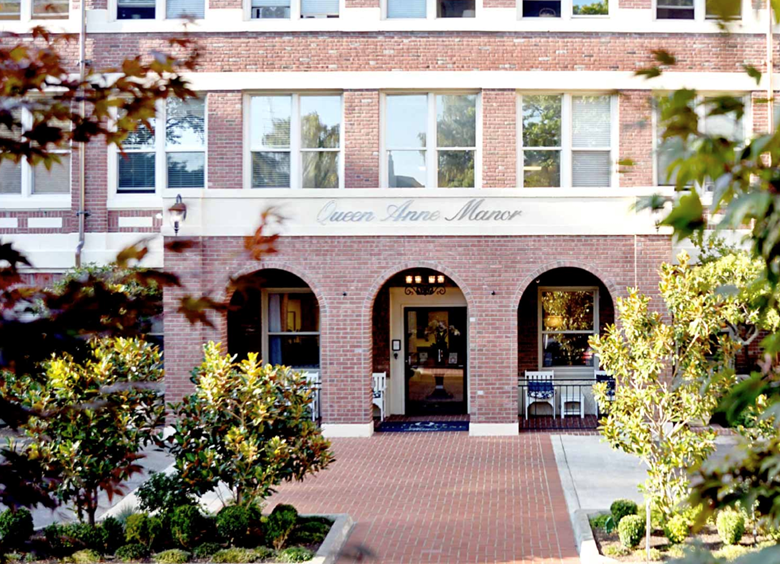 Image of Vineyard Park at Queen Anne Manor (1)