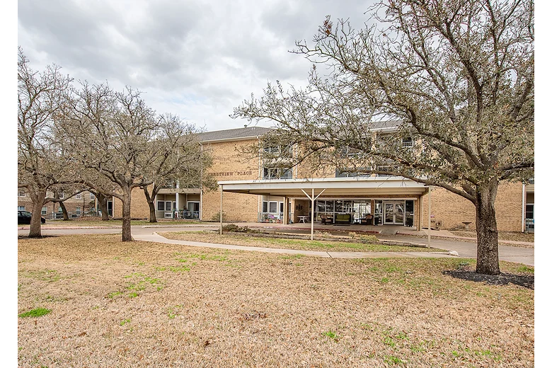 Image of Crestview Place (1)