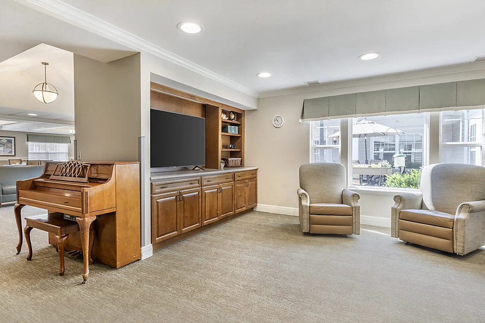 Image of Lakeside Memory Care (5)