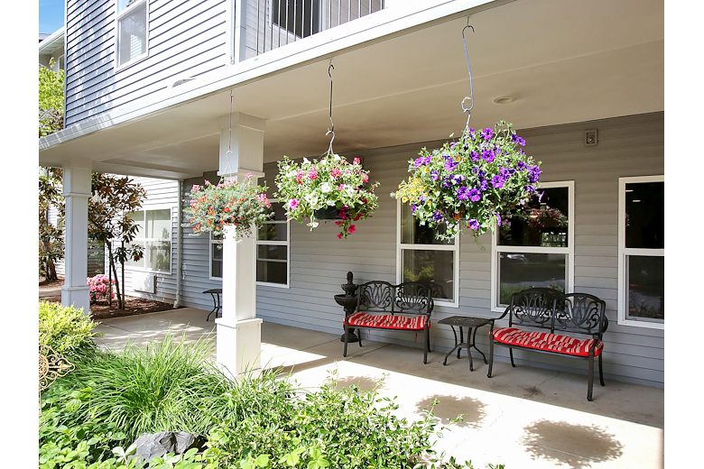 Image of Prestige Senior Living Southern Hills (2)