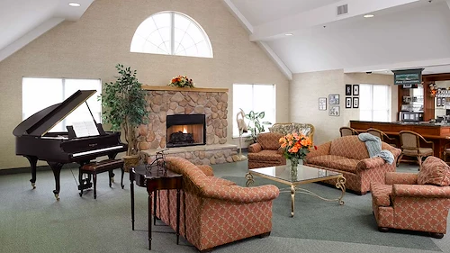 Image of Atria Larson Place (5)