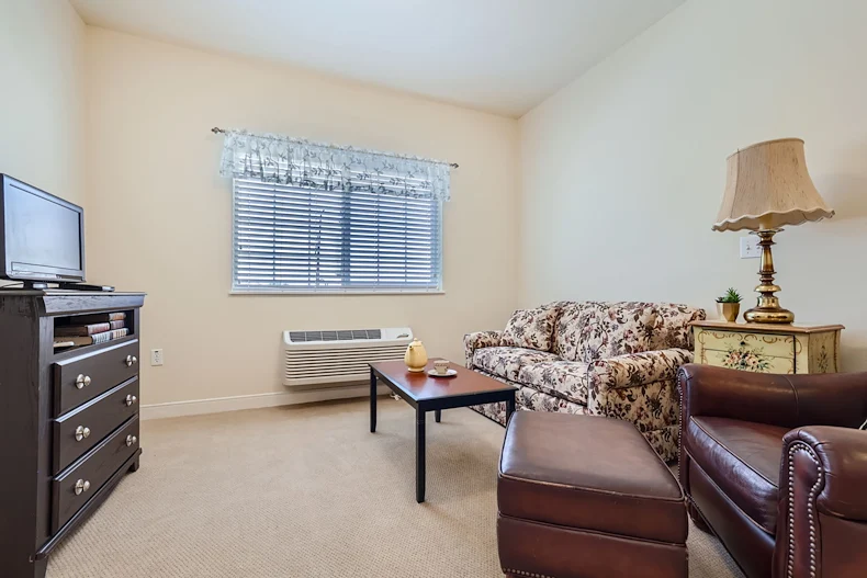 Image of Cappella of Pueblo West (9)