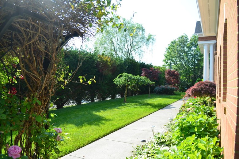 Image of Vienna Manor II (2)
