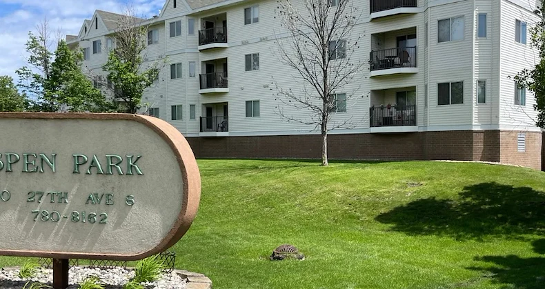 Image of Aspen Park Apartments (1)