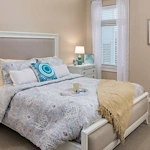 Image of Merrill Gardens at Woodstock (8)