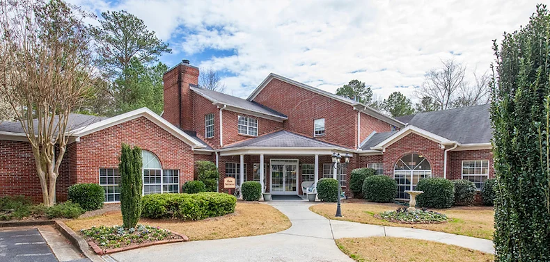 Image of Country Gardens Duluth (1)