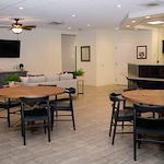 Savoy Place Senior Assisted Living Memory Care in Savoy, IL dining room