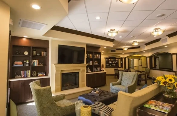 Image of The Pointe at Summit Hills (3)