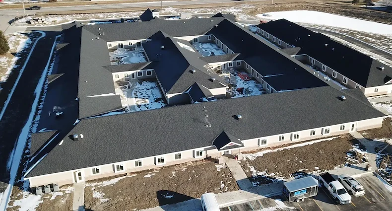 Hampton Manor of Woodhaven's Logo