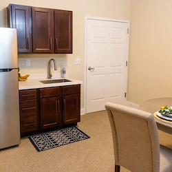 Image of Commonwealth Senior Living at Front Royal (5)