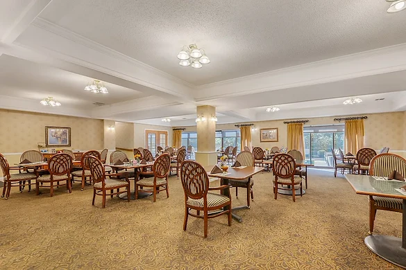 Image of Westlake Pointe Senior Living (4)