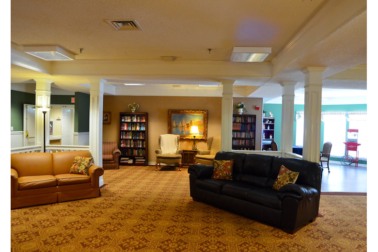 Image of Oaks at Greenwood (3)