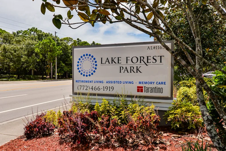 Image of Lake Forest Park (2)