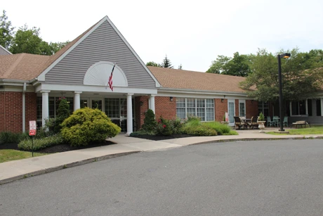 Image of Apple Rehab Watertown (1)