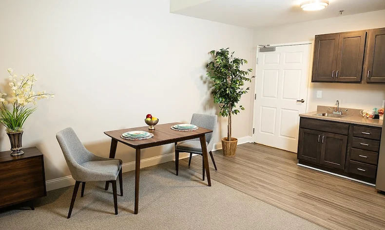 Image of Commonwealth Senior Living at Abingdon (4)