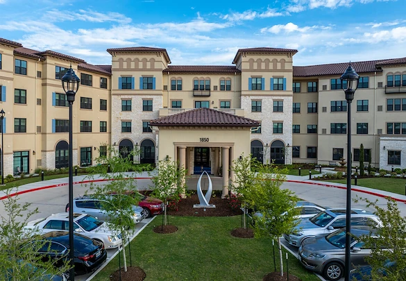 Image of Grand Living at Tuscan Lakes (1)