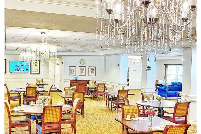 Image of Bayshire Torrey Pines Senior Living (10)
