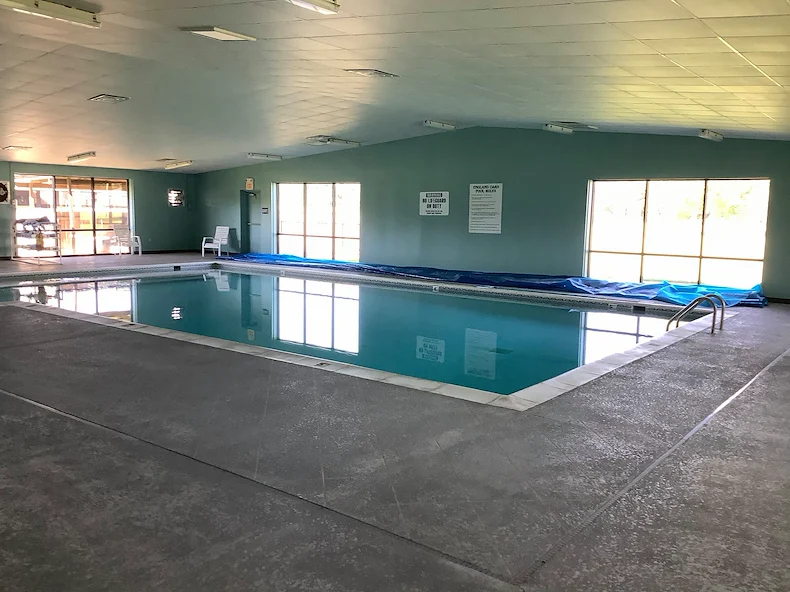 Image of England Oaks at England Airpark (5)