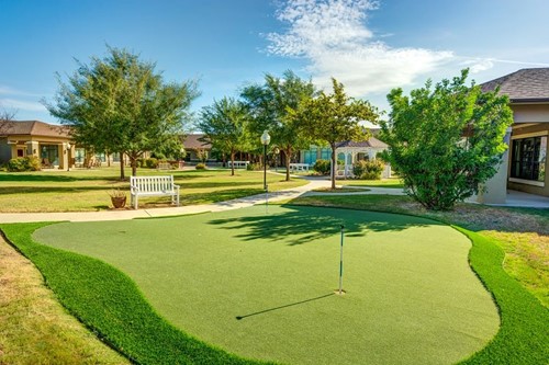Image of The Auberge at Benbrook Lake (4)