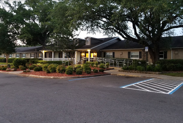 Image of Crestview Rehabilitation Center, LLC (1)