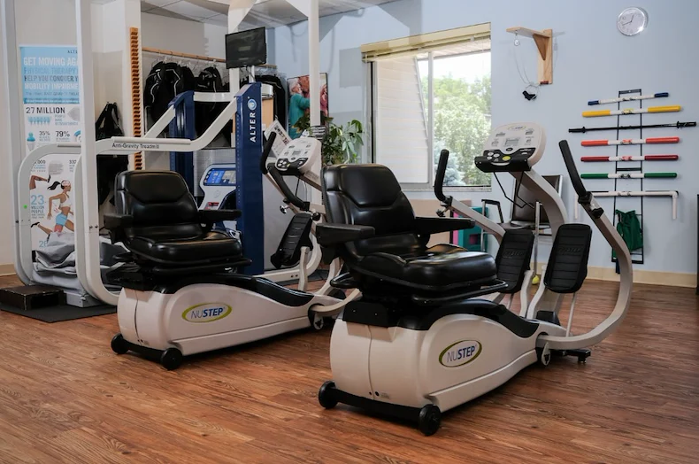 Image of Friendship Manor (6)