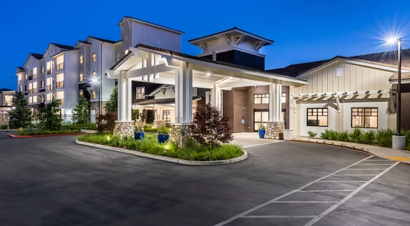 Image of Revel Lodi (1)