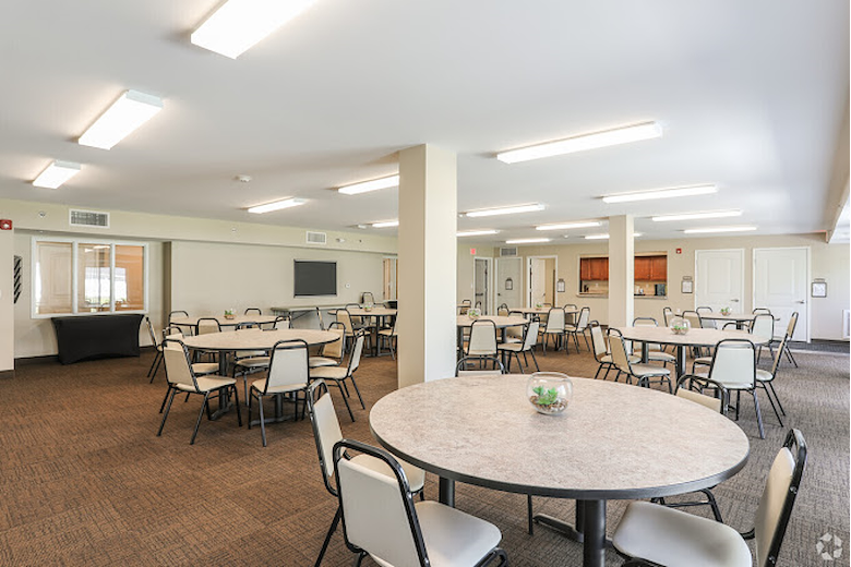 Image of Lyndon Square Senior Living (4)