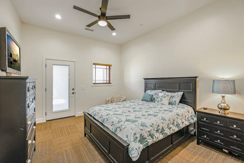 Image of North Central Shores (5)