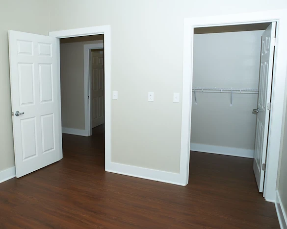 Image of Hawthorne Hills Senior (3)