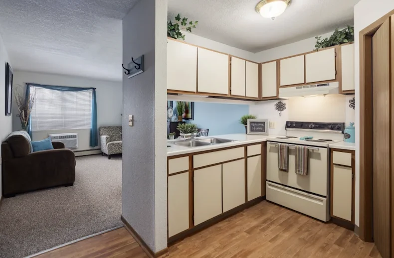 Image of Parkside of Livonia (6)