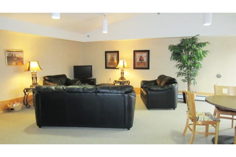 Image of Pheasant Run Apartments (8)