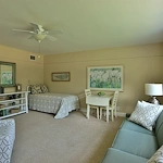 Image of Clark at Franklin Assisted Living (2)