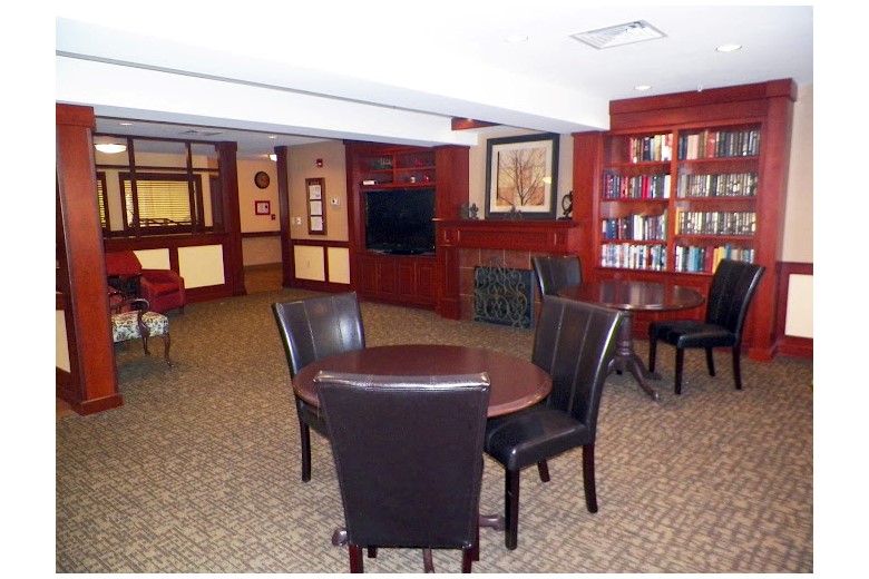 Image of Roselawn Manor Senior Living (7)