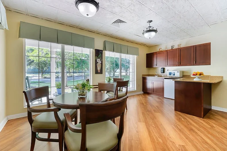 Image of Brookdale Canopy Oaks (5)