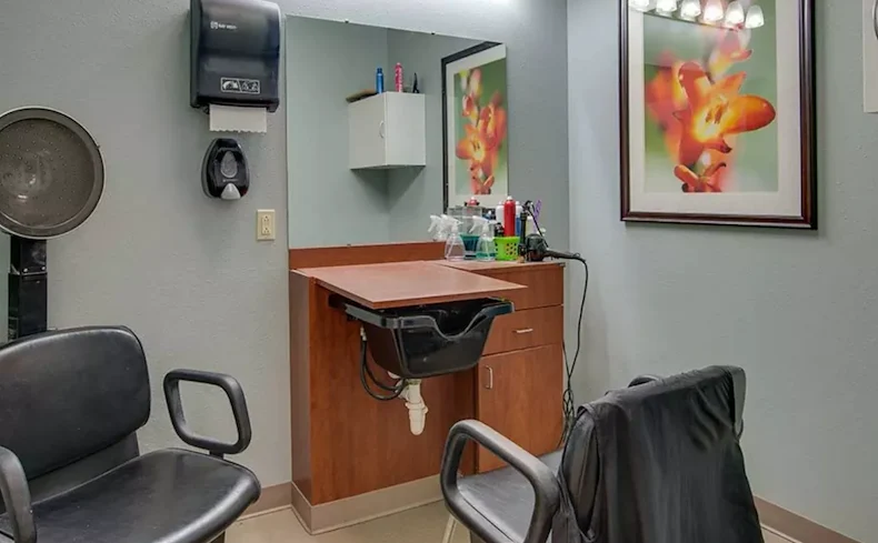 Image of Hickory Gardens (3)