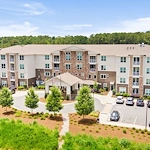 Image of Verena at Bedford Falls (1)