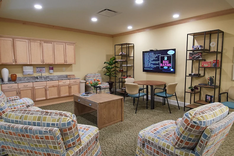 Image of Millersburg Danbury (5)