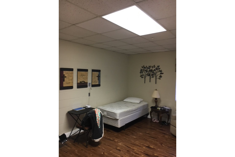 Image of The Willows Assisted Living - Alexander City, AL (2)
