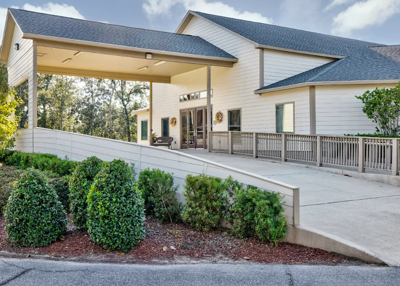 Image of SummerHouse Bay Cove (1)