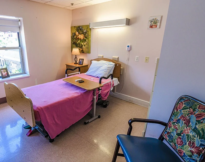 Image of Midtown Oaks Health & Rehab Center (7)