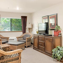 Image of Royal Columbian Retirement Inn (4)